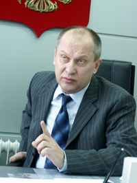 В Анапе правоохранители допросили бывшего мэра Новокузнецка Сергея Мартина